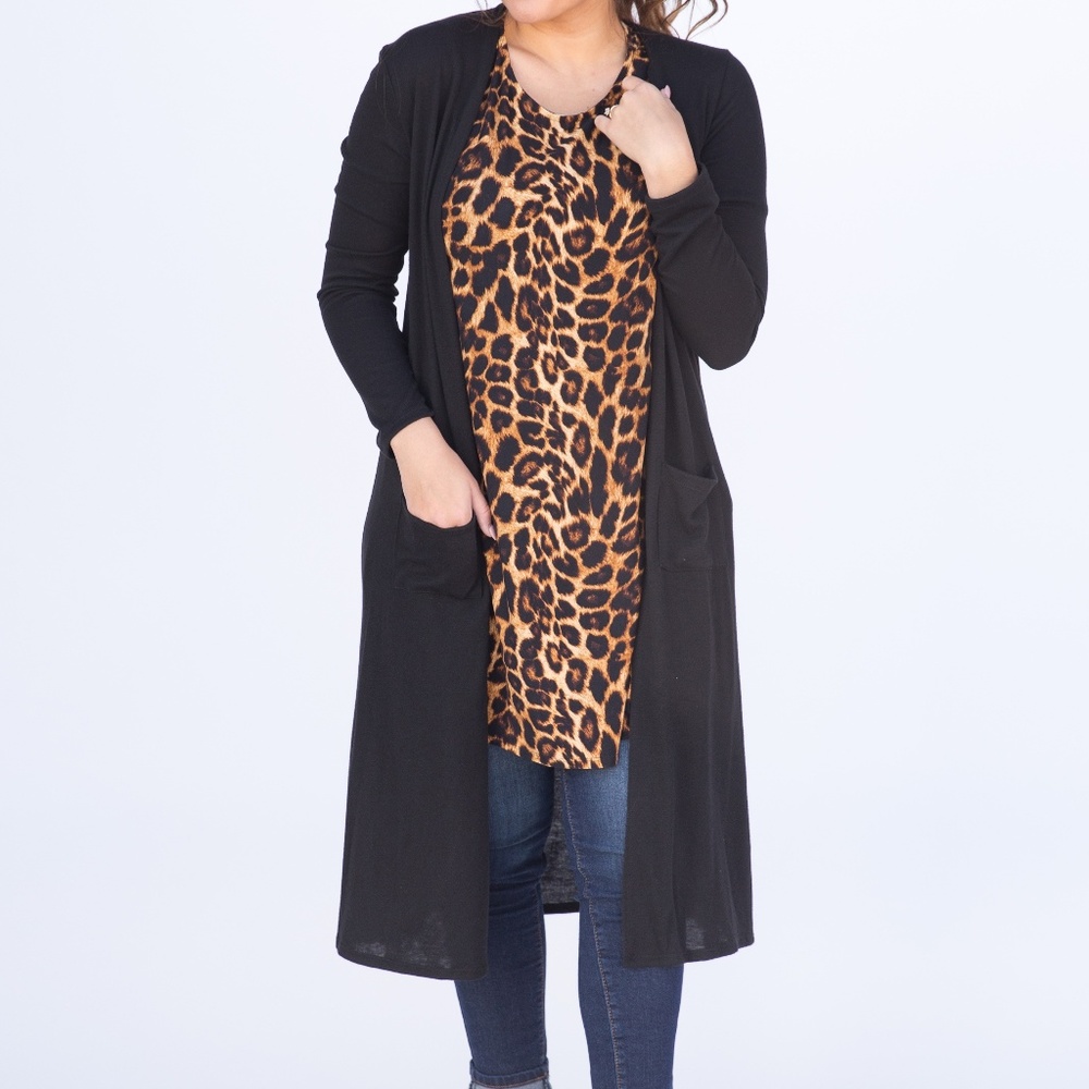 🍁3 for $25🍁Solid Black Duster